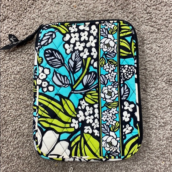 Vera Bradley Accessories - Vera Bradley soft tablet case
